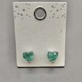 Серьги Сердце, зеленый, 8*9 мм, родий