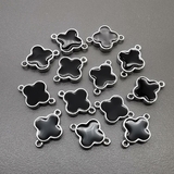 Коннектор Клевер, с черной эмалью, 10*13.5 мм, родий