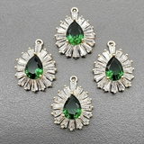 Подвеска Капля, зеленый, 11*16 мм, позолота