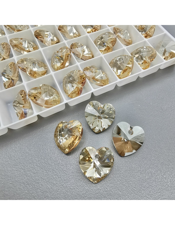 Подвеска Сердце Swarovski Crystal Golden 6228, 10 мм купить по цене 99 руб