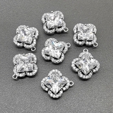 Подвеска Клевер прозрачный с фианитами, 14*16 мм, родий