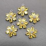 Подвеска Цветок, желтый, 13.5*17 мм, родий