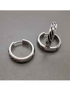Серьги кольца с черной эмалью, 20*4.5 мм, родий, тип1