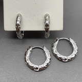 Серьги кольца с ромбиками, конго, 18*3 мм, родий
