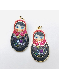 Подвеска Матрешка с черной микс эмалью, 20*35 мм, позолота