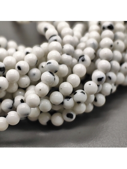 Говлит глянцевый, пятнистый, 4.5 мм, нитка