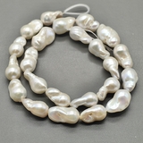 Бусины жемчуга Барокко, белый, 17-22 мм, нитка