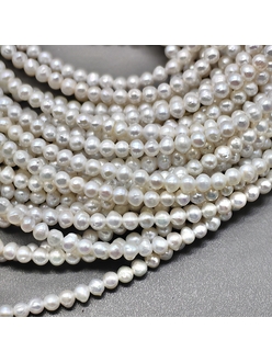 Жемчуг натуральный почти круглый, белый, 4 мм, нитка