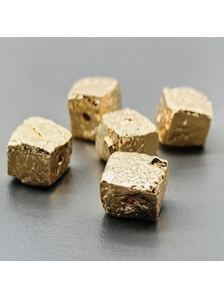 Бусина мятый Кубик, 10 мм, позолота