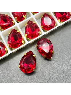 Кристаллы в цапах капля, 14*10 мм, красный, позолота